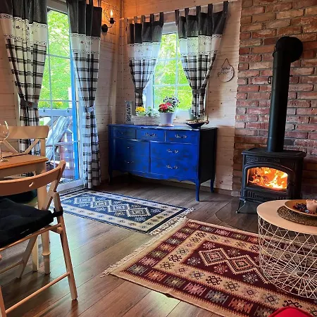 아파트 Hubertowka Somonino